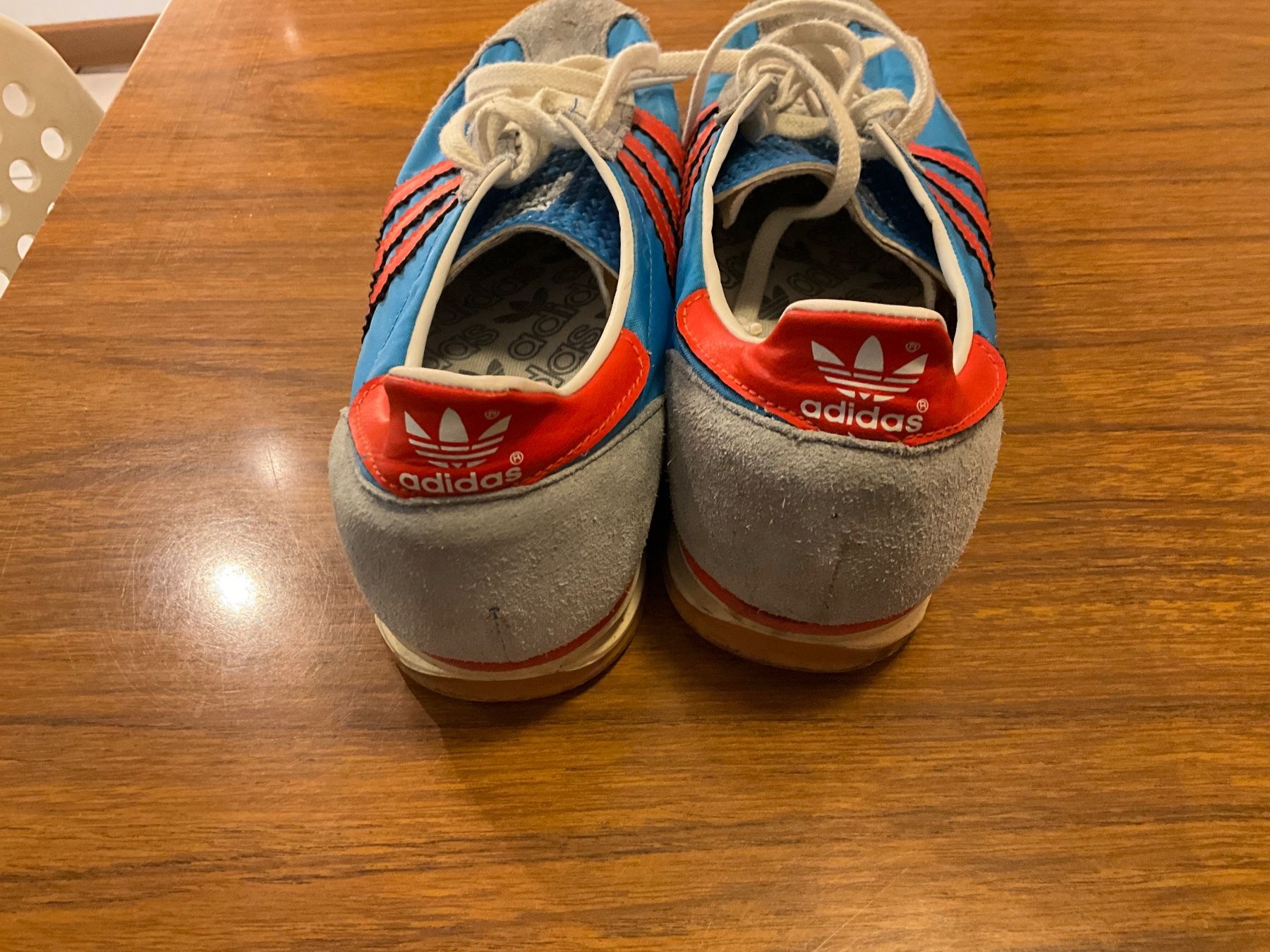 Adidas Scarpe da uomo: Vintage Adidas Sneaker, Gr. 42 2/3 – Usato da Fribourg venduto da JohnZ89 1