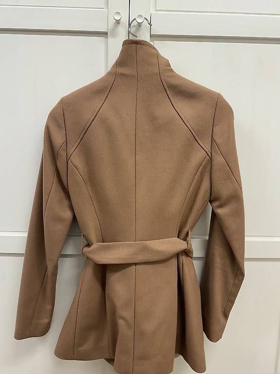 Cappotti: Ted baker Coat – Usato da Ebmatingen venduto da ste_8kl2 2