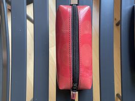 Freitag Etui oder Necaissaire rot guter Zustand 18 cm