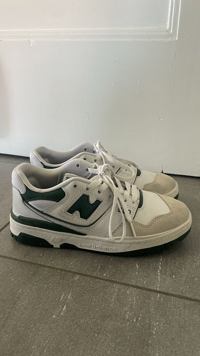 New Balance Scarpe da uomo: New Balance 550 taille 38 – Usato da Cortaillod venduto da seba15