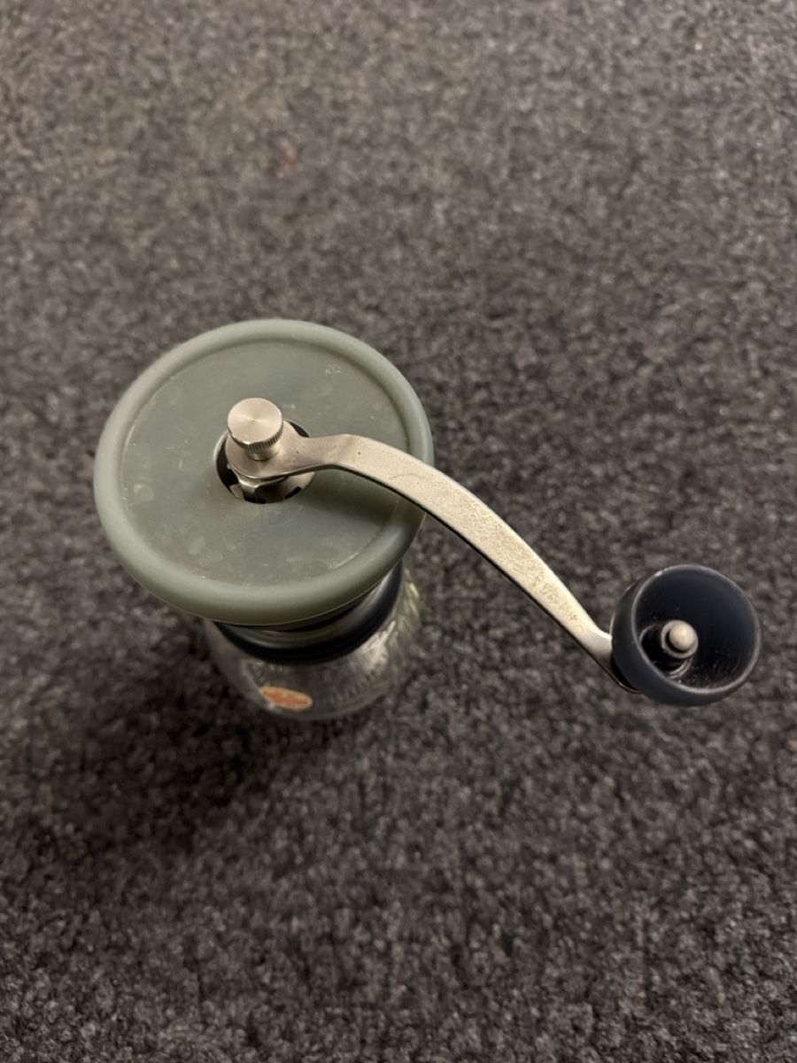 Hario Elettrodomestici da cucina: Hario Kaffeemühle, Handmühle – Usato da Thun venduto da BanjoDan 1