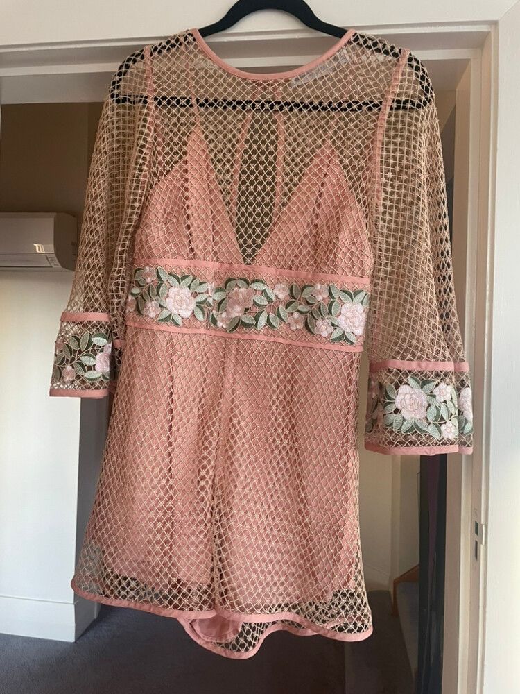 Zimmermann Tute: Alice McCall Embroidery Playsuit – Usato da St.Josefen venduto da lop_lh8d 4