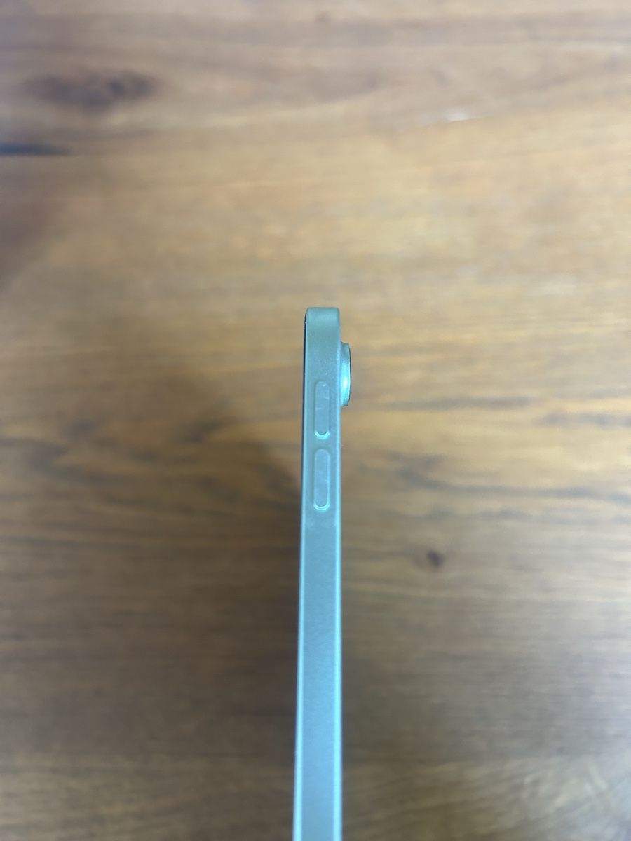 Apple Tablettes PC: Ipad Air Gen. 2020 Grün  – D'occasion à Frick par lar_j6mp 3