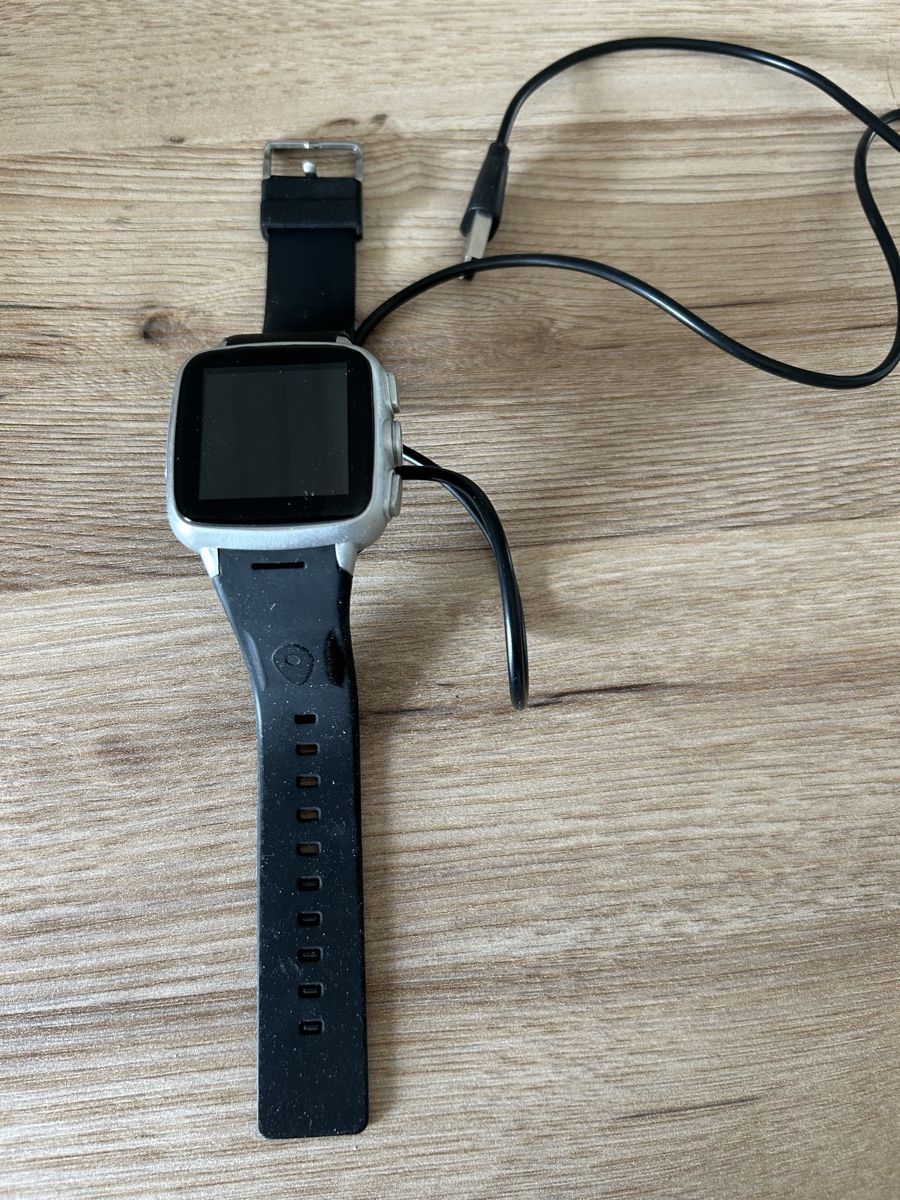 Smartwatch: Smartwatch mit Touchscreen – Usato da möhlin venduto da Caja1