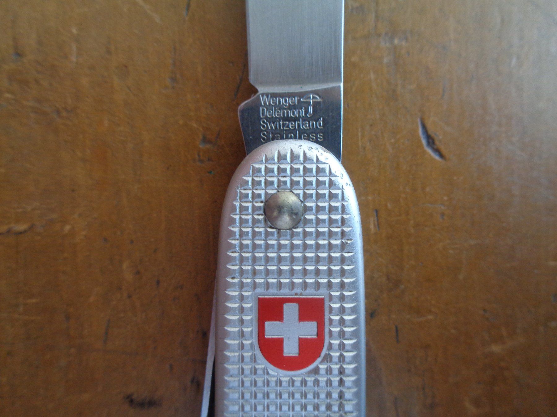 Armée suisse Couteaux de poche: Soldatenmesser, Jg. 83 – D'occasion à Schindellegi par schelten2019 4