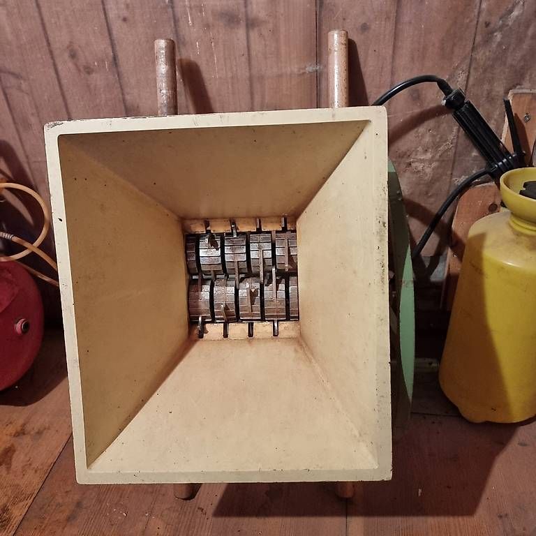 Trinciatrici: Obstmühle – Usato da UNTERENGSTRINGEN venduto da Arenato