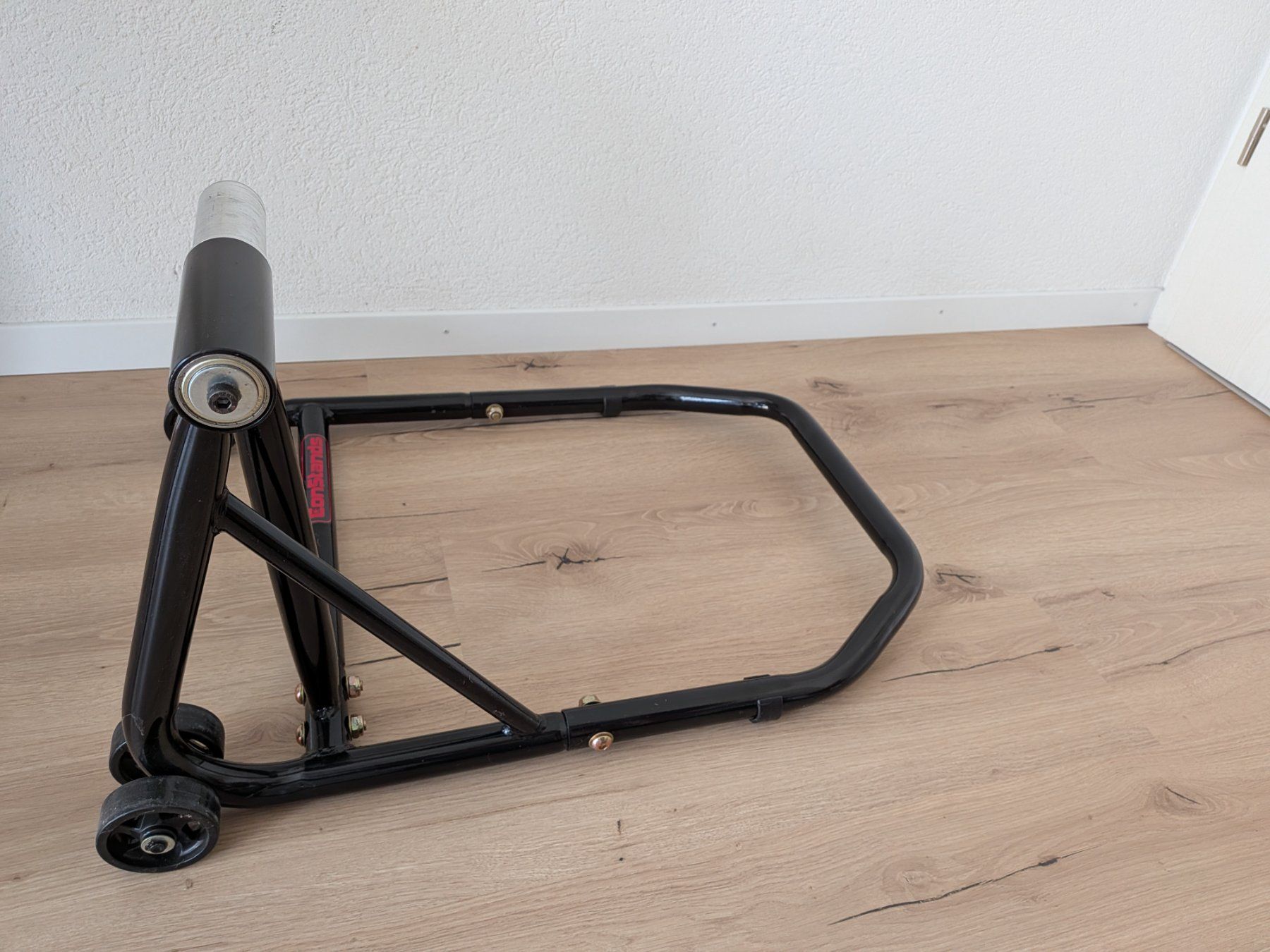 Béquilles: Hinterrad Montageständer Einarmständer schwarz Ducati Diavel – Neuf (Voir description) à Lotzwil par Breakray 2