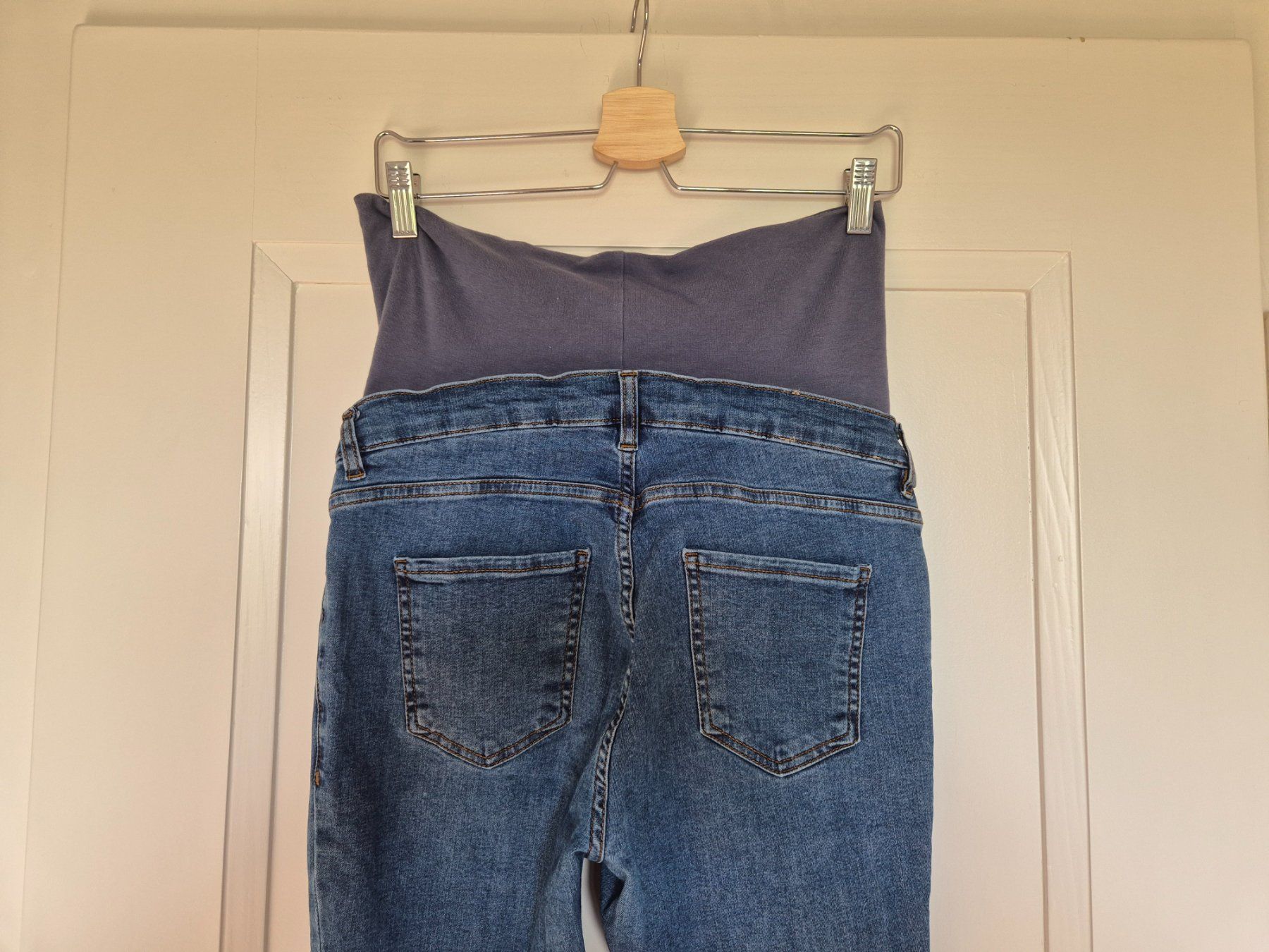 Esprit Kleiderpakete: Umstandsjeans und Pulli Esprit Grösse 38/M – Gebraucht aus Bern von hpr_mw59 2