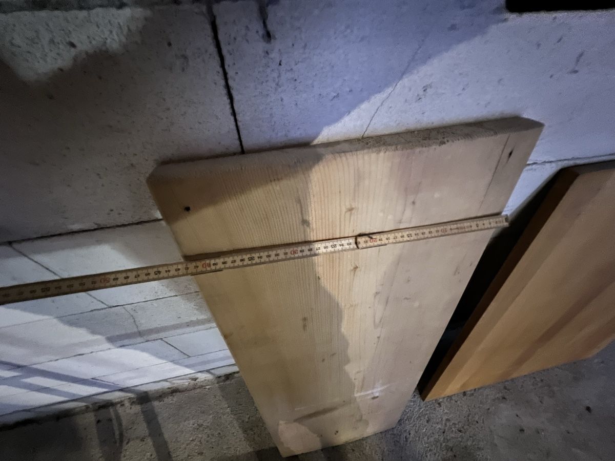 Articoli in legno: Holzbrett Brett Fichte – Usato da Niederrohrdorf venduto da beniledergerber 2