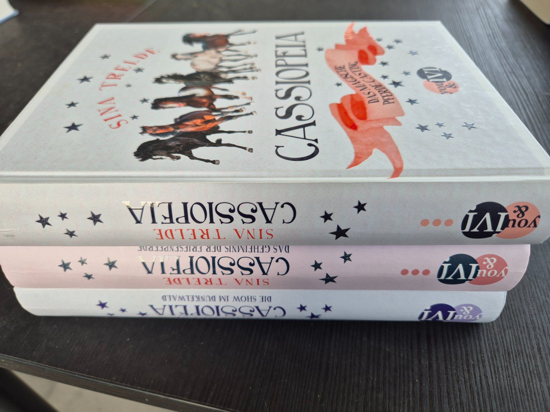 Libri: Cassiopaia - 3 Bände – Nuovo (secondo la descrizione) da Würenlos venduto da sul_cm8q