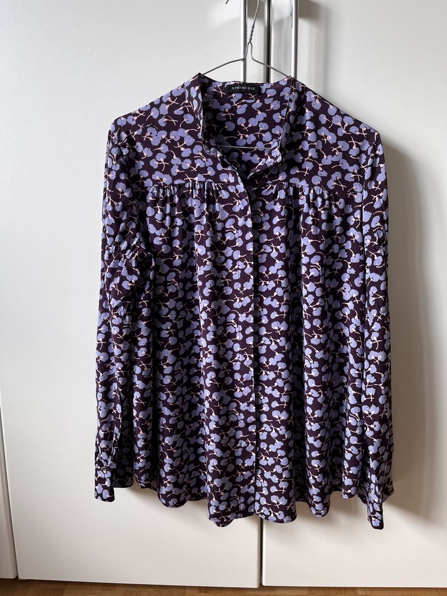 Strenesse Camicette: Strenesse Bluse, Grösse 42, Blumenmuster – Usato da Zürich venduto da Kleanthy