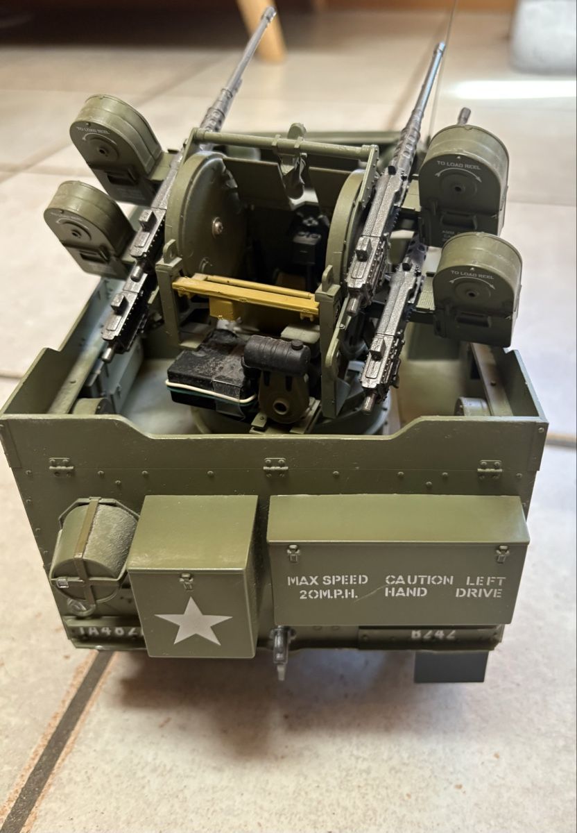 Modellismo RC: US- M16 Halbkettenfahrzeug RC 1:16 – Usato da Reichenbach im Kandertal venduto da rue_88nv 5
