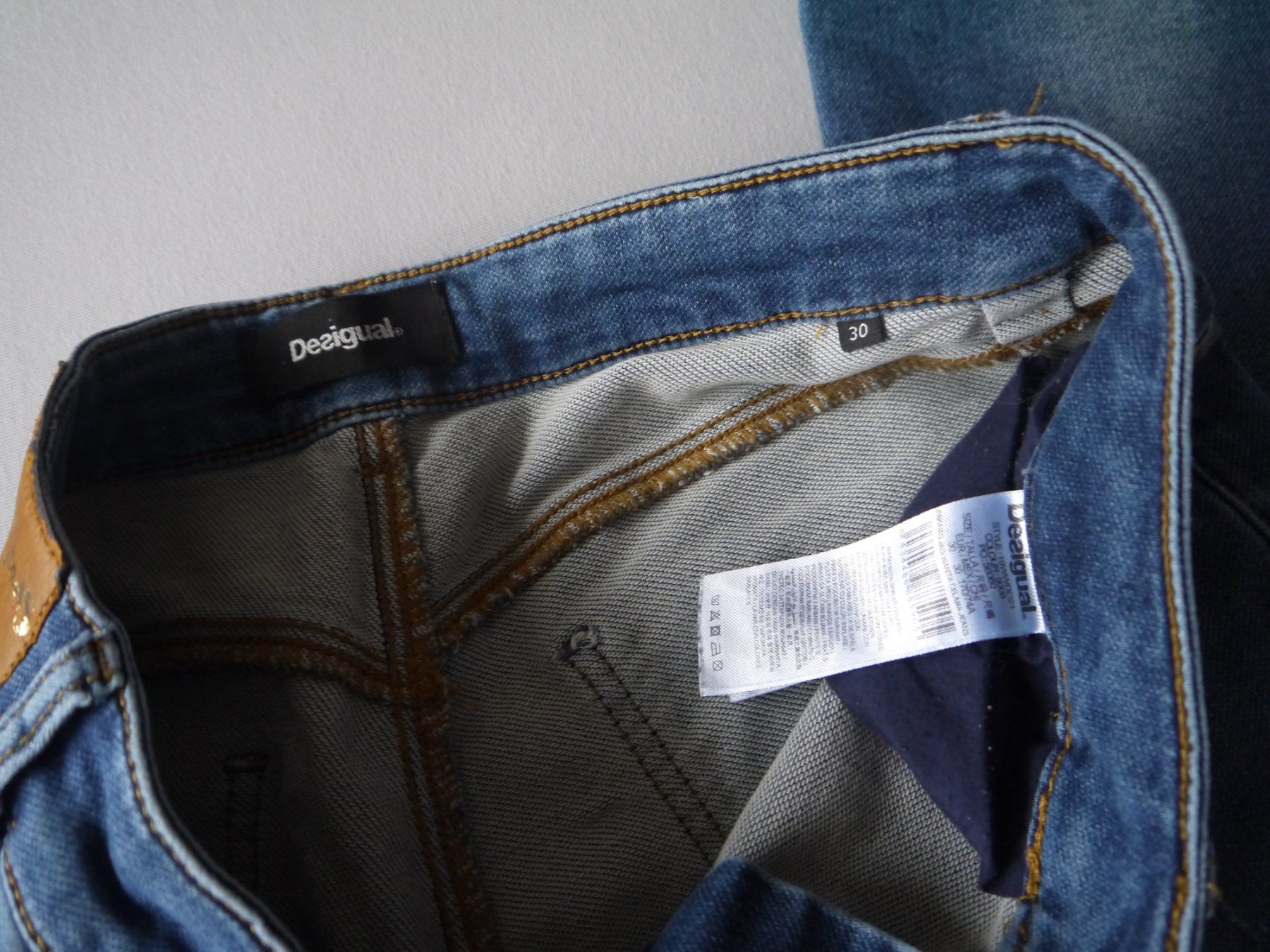 Desigual Jeans: Desigual Exotic Jeans – Usato da Hagendorn venduto da Blaf 6