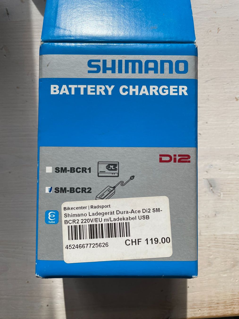 Shimano Pezzi di ricambio: Shimano Ladegerät, inkl. USB-Kabel – Nuovo e nell'imballaggio originale da Oberhofen Thun'see venduto da bluefootedboby