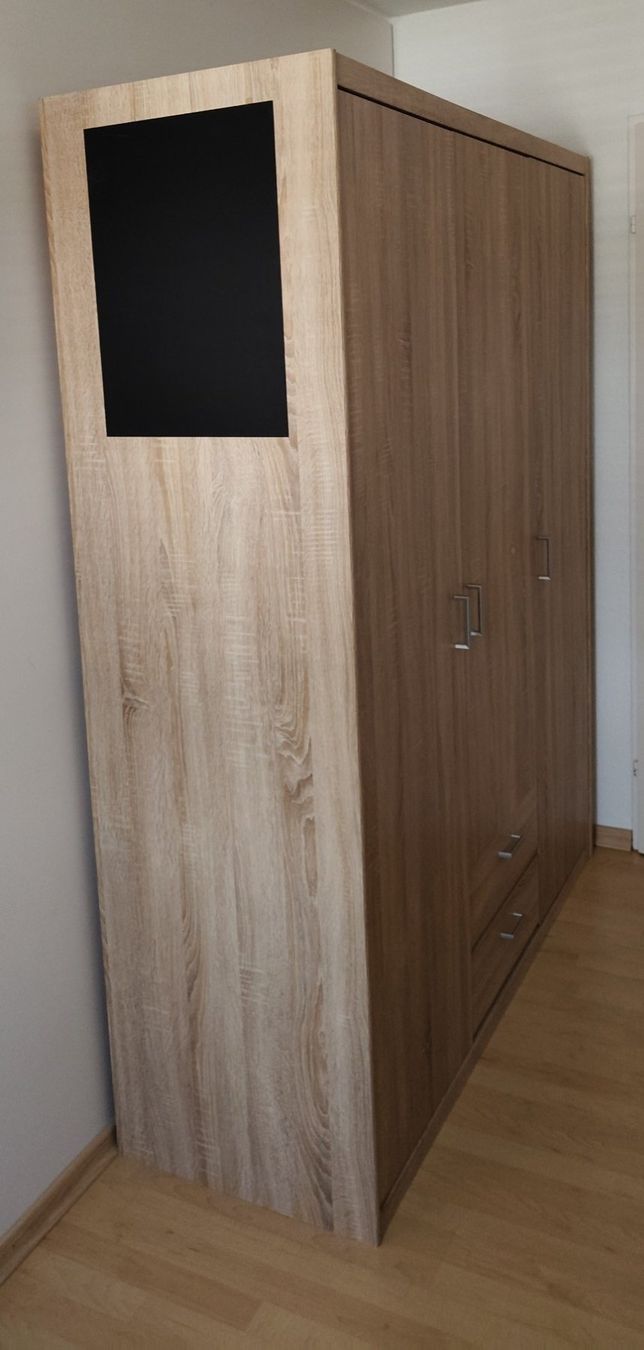 Schränke: Schrank – Gebraucht aus Safenwil von Pluess1000