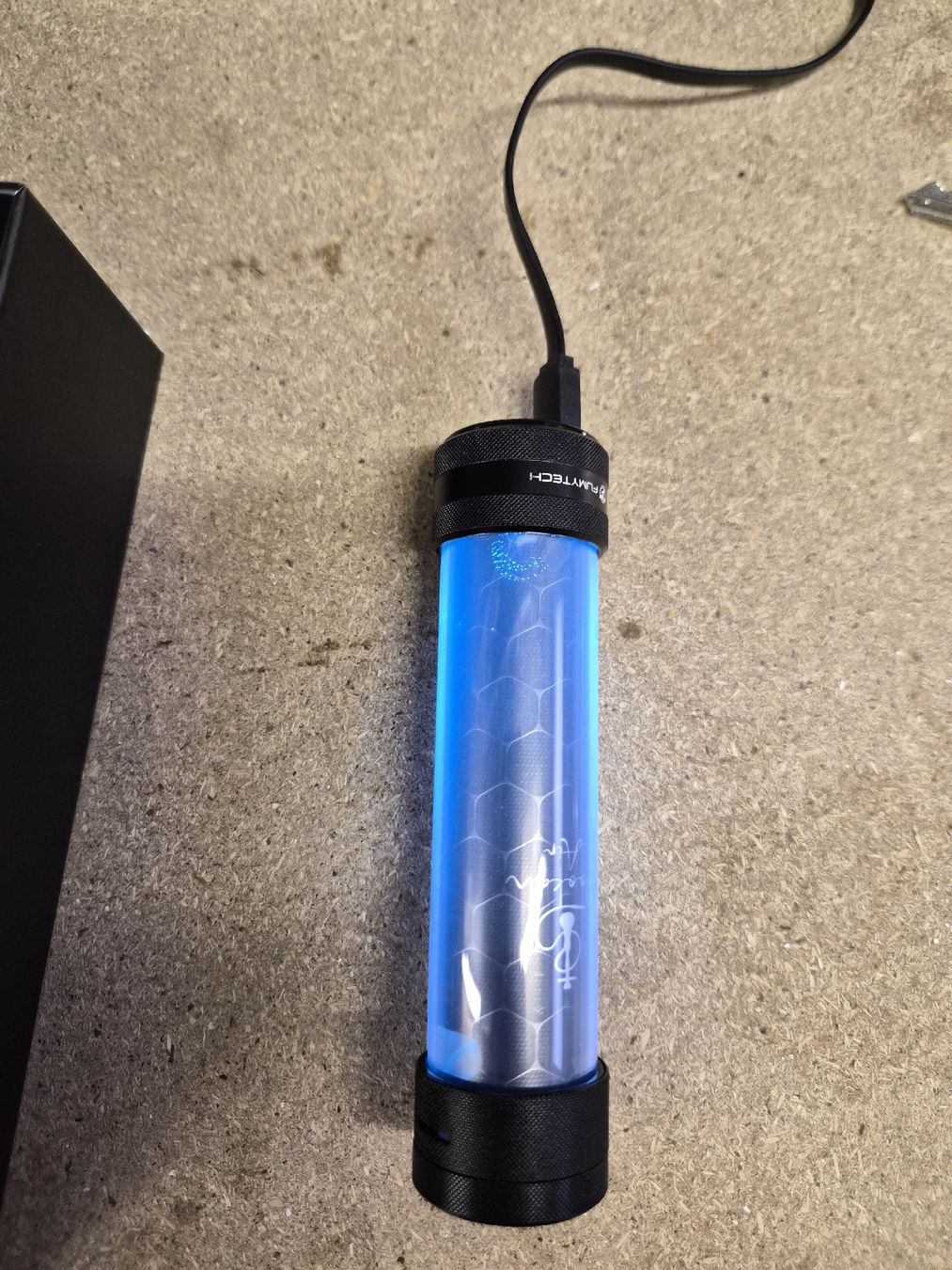 Narghilé: lot e-Chicha Hookah air + Hookah Dock et  Cup – Nuovo (secondo la descrizione) da Villeneuve VD venduto da Max1844 1
