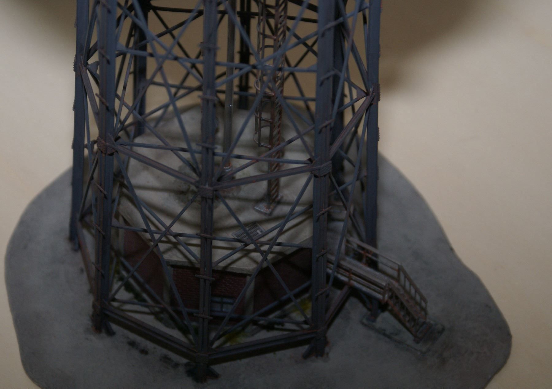 Modellini di ferrovie: Unikat Wasserturm H0 – Usato da Maegenwil venduto da Madfinc 3