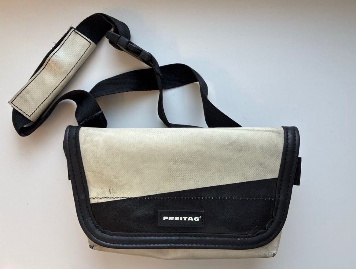 Freitag Borse: Freitag Jamie Messenger Bag – Usato da Richterswil venduto da lyn_9ssk