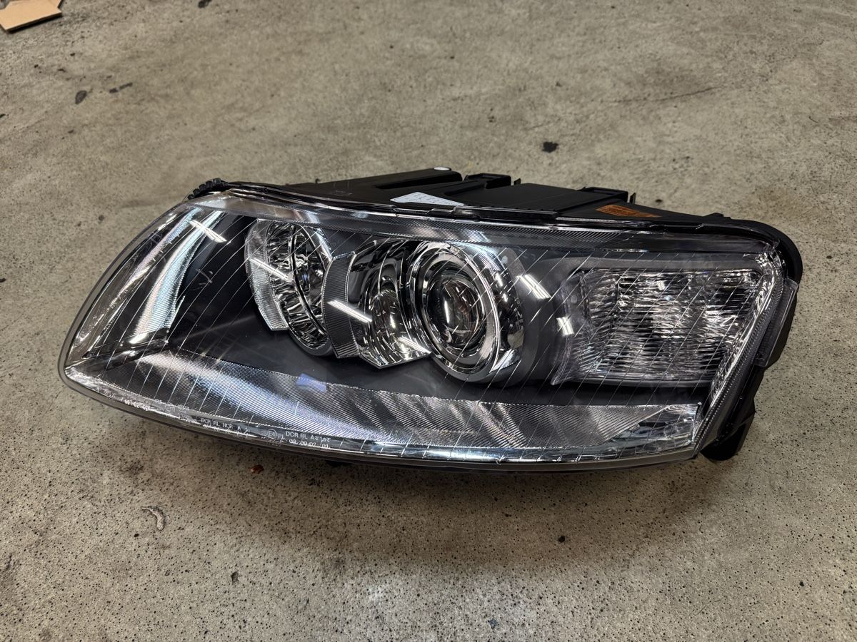 Fari: Phare avant gauche AUDI A6 xénon – Nuovo (secondo la descrizione) da fribourg venduto da Nikita.0762813663