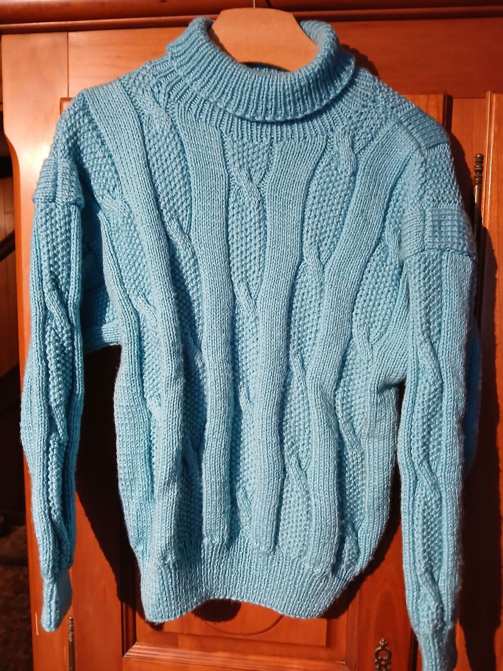 Maglioni & Felpe: Wollpullover handgestrickt – Usato da Boswil venduto da Aludo