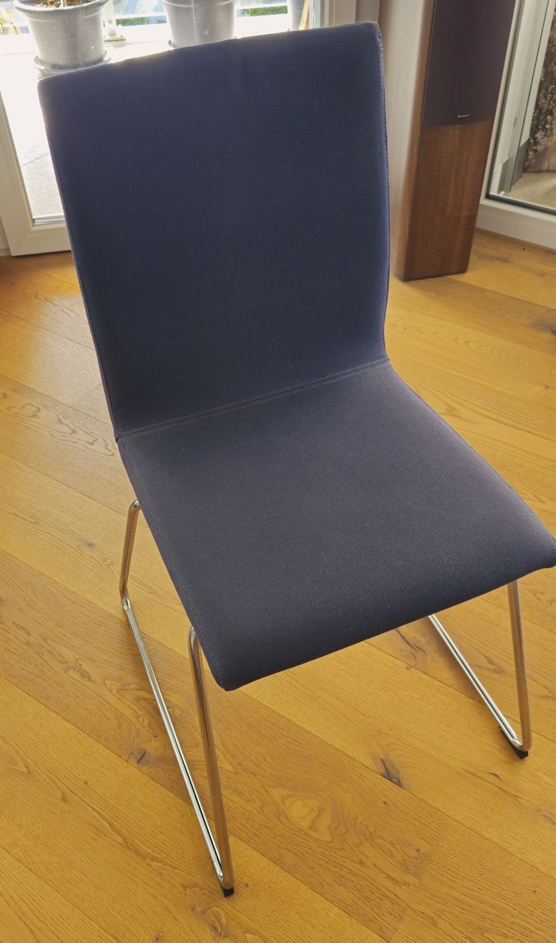 Chaises: 4 chaises de salle à manger – D'occasion à Emmetten par siric 3