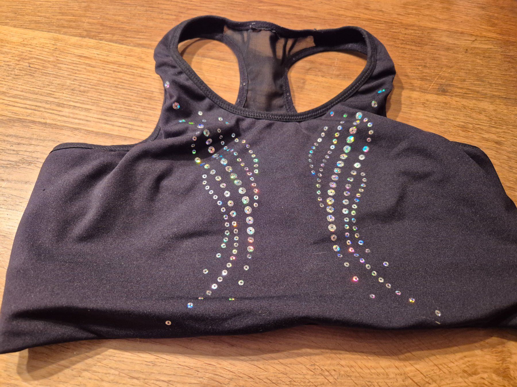 Blusen, T-Shirts & Tops: Sport- Top – Gebraucht aus Kriens von honig01