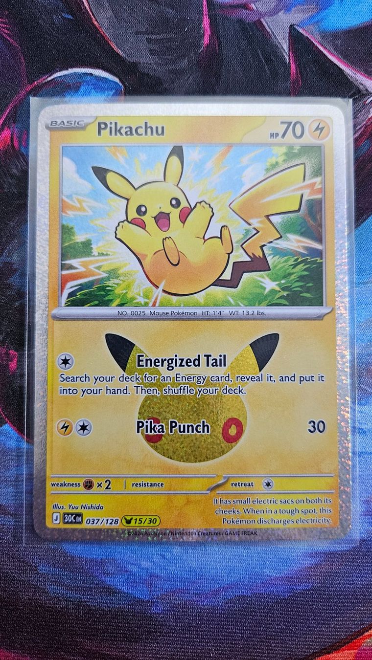 Pokémon Carte collezionabili: Pokemon Pikachu 15/30 -  30th Anniversary EN – Nuovo (secondo la descrizione) da Cousset venduto da PokePlus