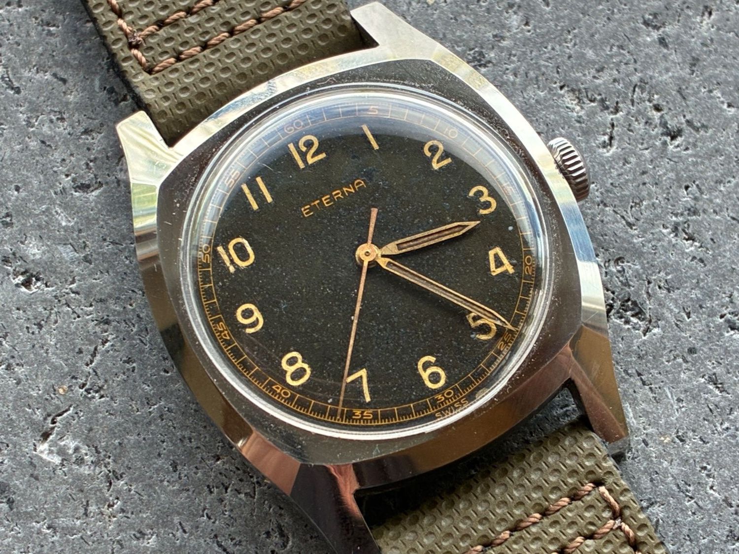 Eterna Orologi: ETERNA WW2 MAJETEK CZECH AIR FORCE – Usato da Beinwil am See venduto da watchfever
