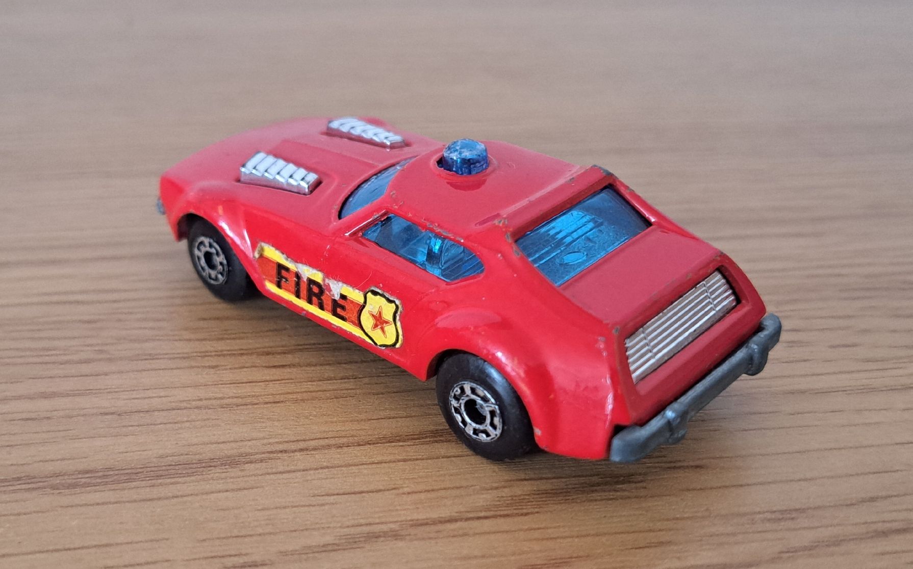 Matchbox Modellini d'auto: Matchbox Superfast : Camion + voiture de pompiers – Usato da St-Imier venduto da supernova21 7