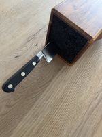 Messerblock aus Holz für sichere Aufbewahrung