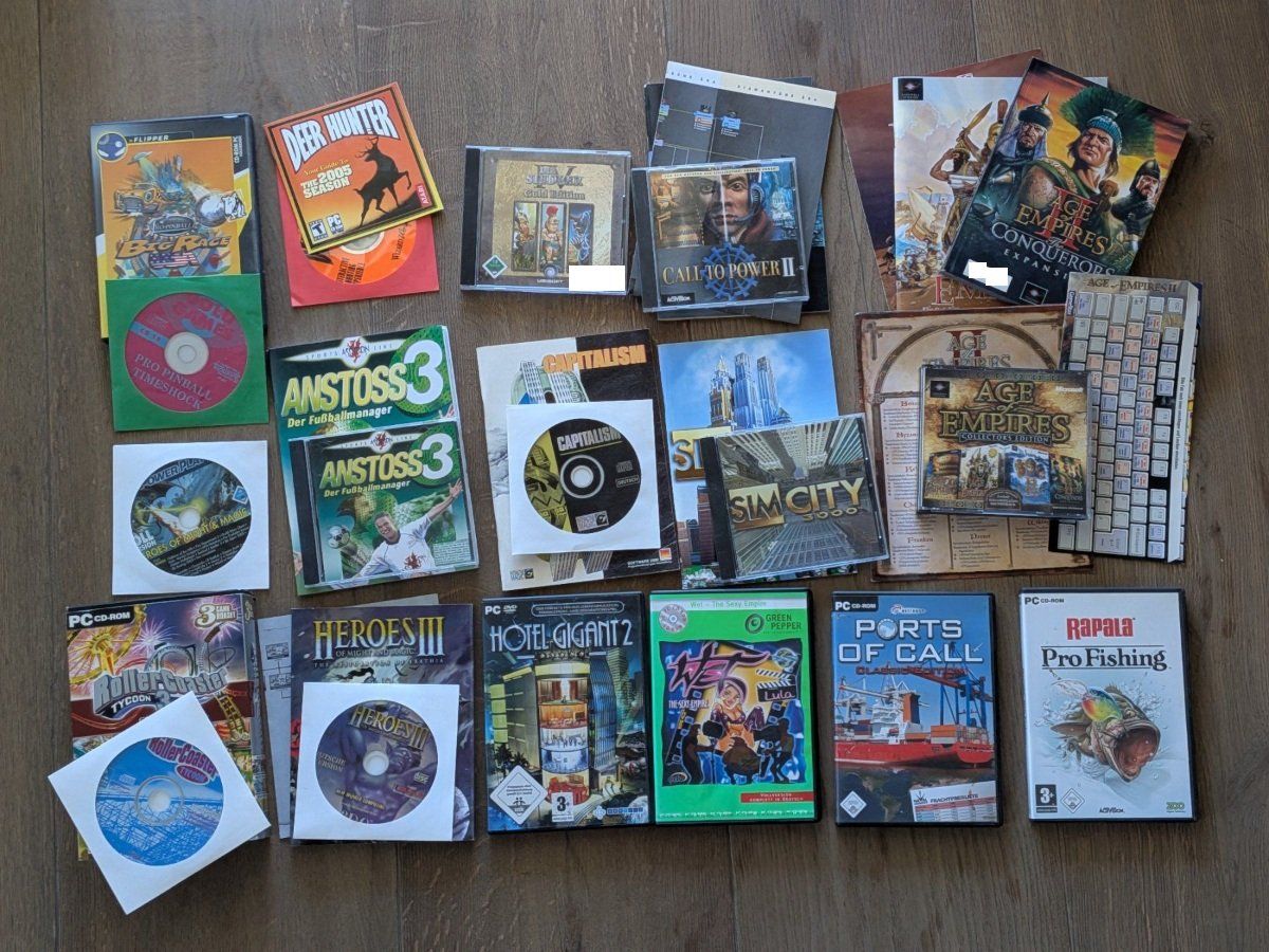 Jeux: diverse alte PC Games auf CD oder DVD – D'occasion à Port par gecotom