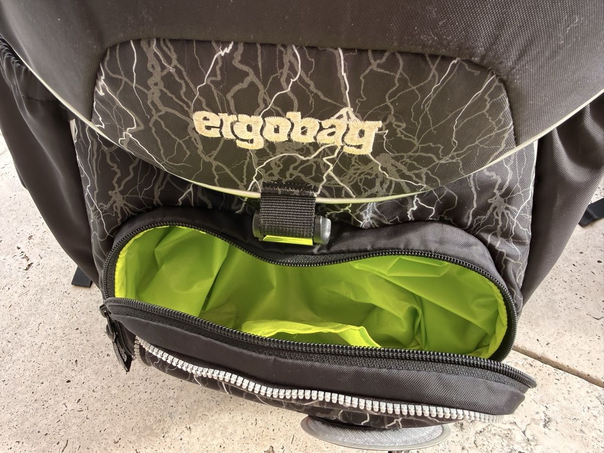 Ergobag Sacs & sacs à dos: ergobag Schulthek und Turnbeutel Lightning – D'occasion à Wollerau par Tester5002 4