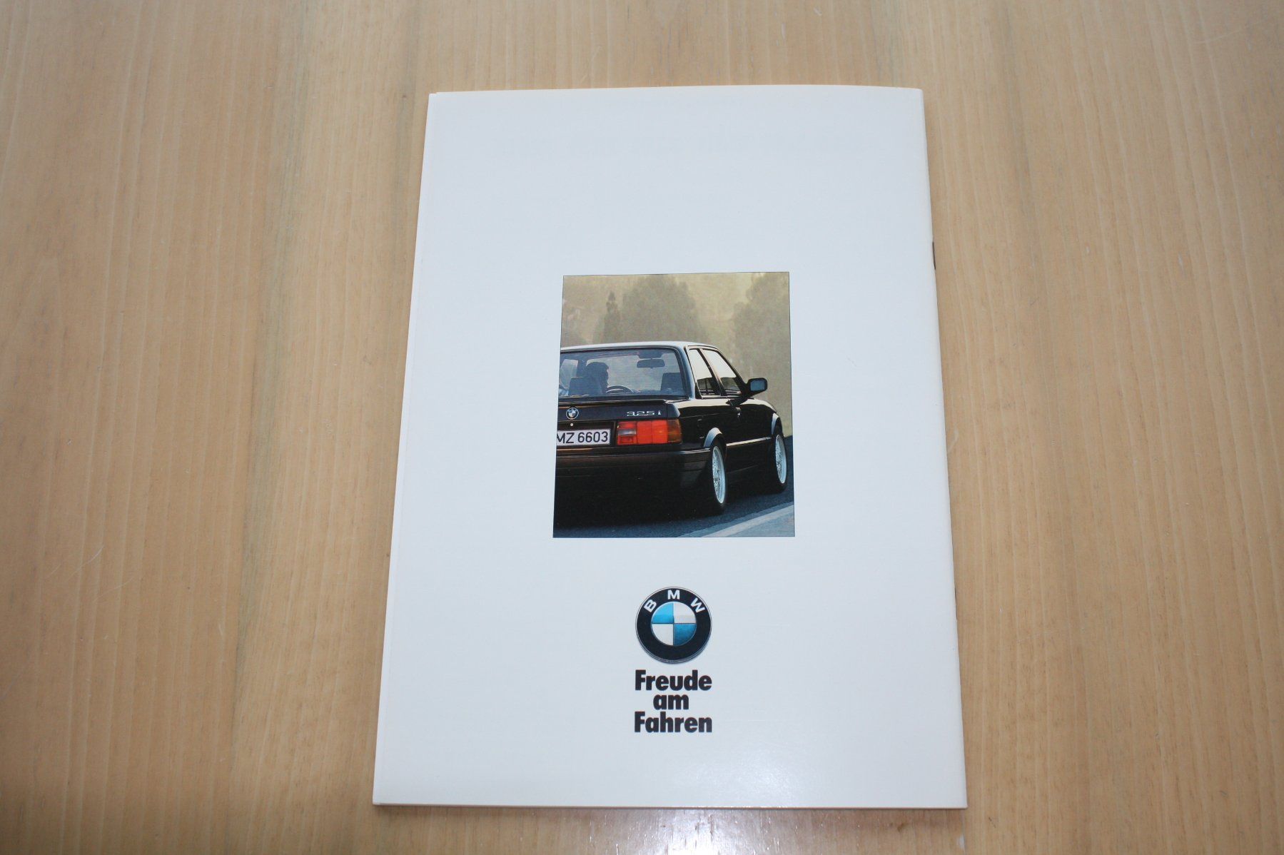 BMW Documenti: BMW 3er Reihe E30 Prospekt 1/1990 – Nuovo (secondo la descrizione) da Wikon venduto da erwin400 8