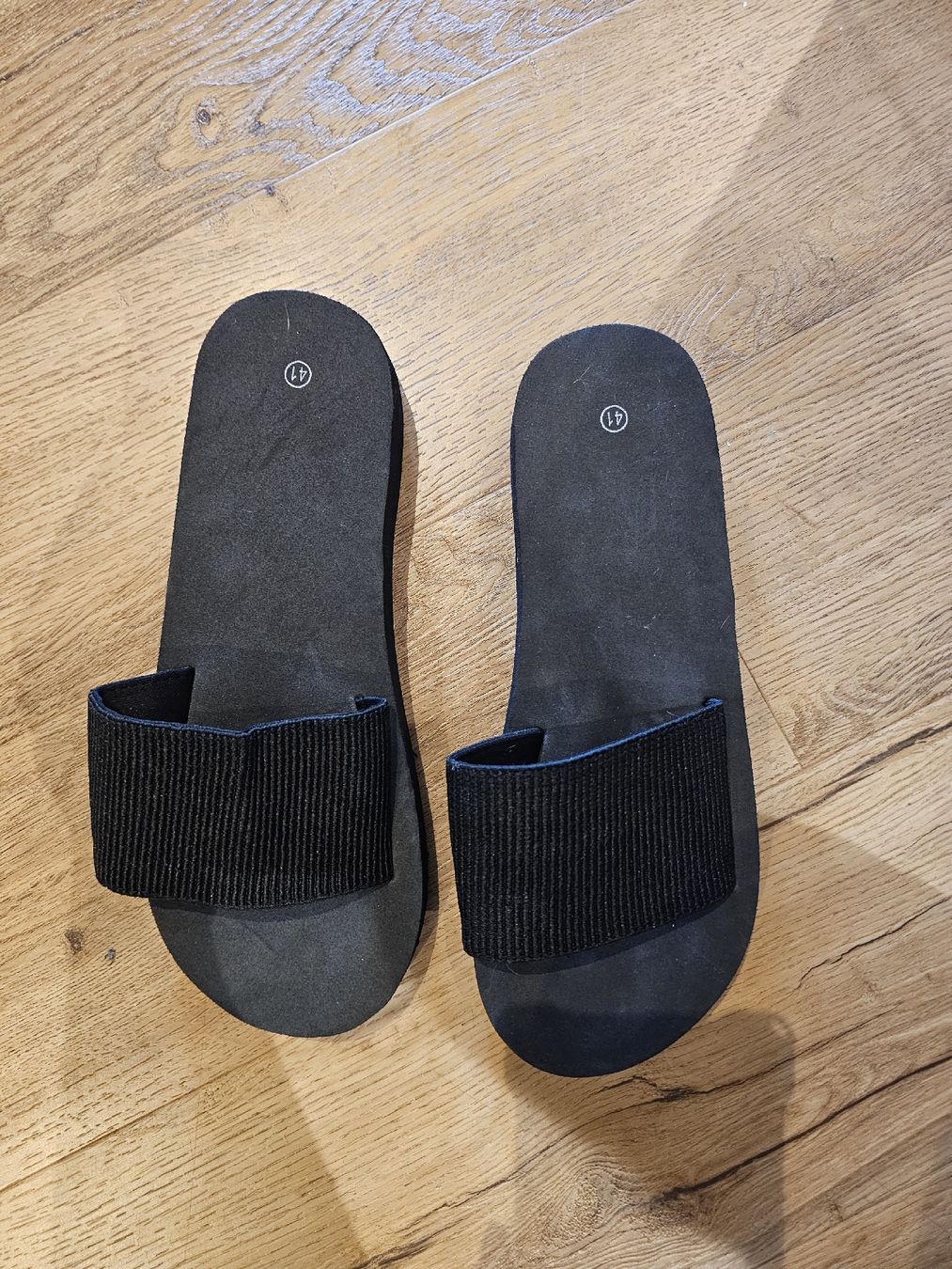 Chaussures femmes: Moosgummi Sandalen 41 – Neuf (Voir description) à Büttikon AG par PAM120319 1