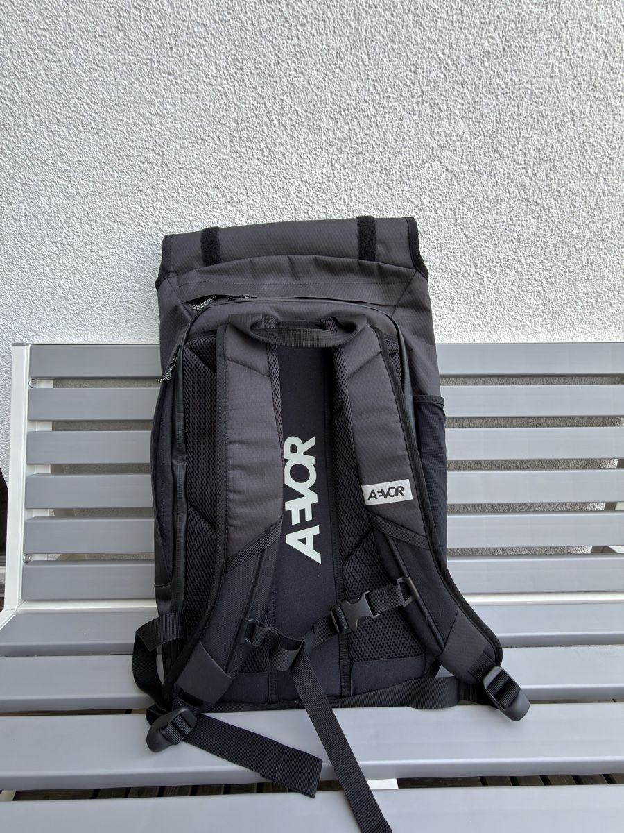 Rucksäcke: AEVOR Trip Pack Black 33l – Gebraucht aus Basel von Sharki_ 1