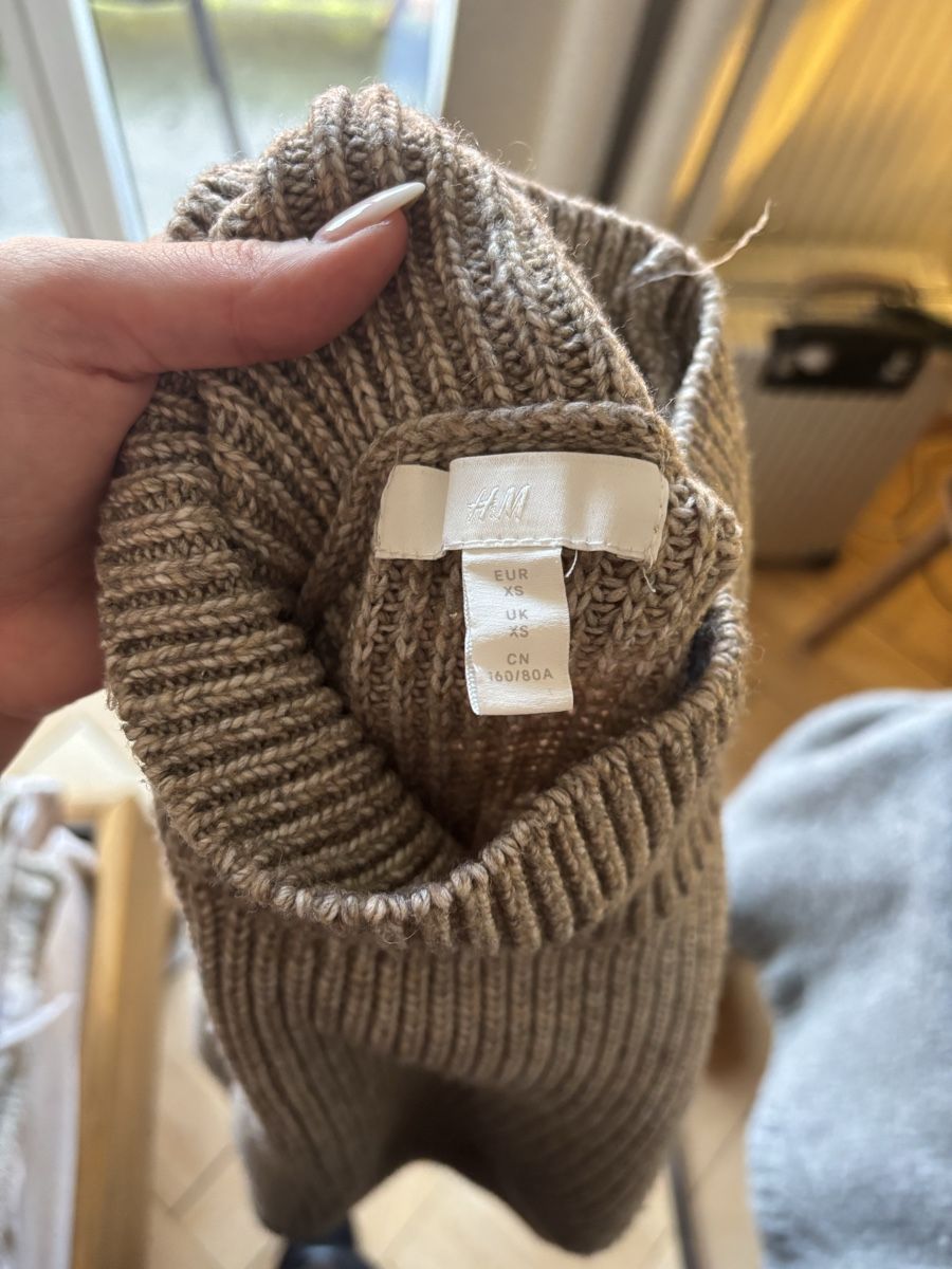 H&M Maglioni & Felpe: Pull en laine beige H&M – Usato da Zürich venduto da mps_9cp7 2