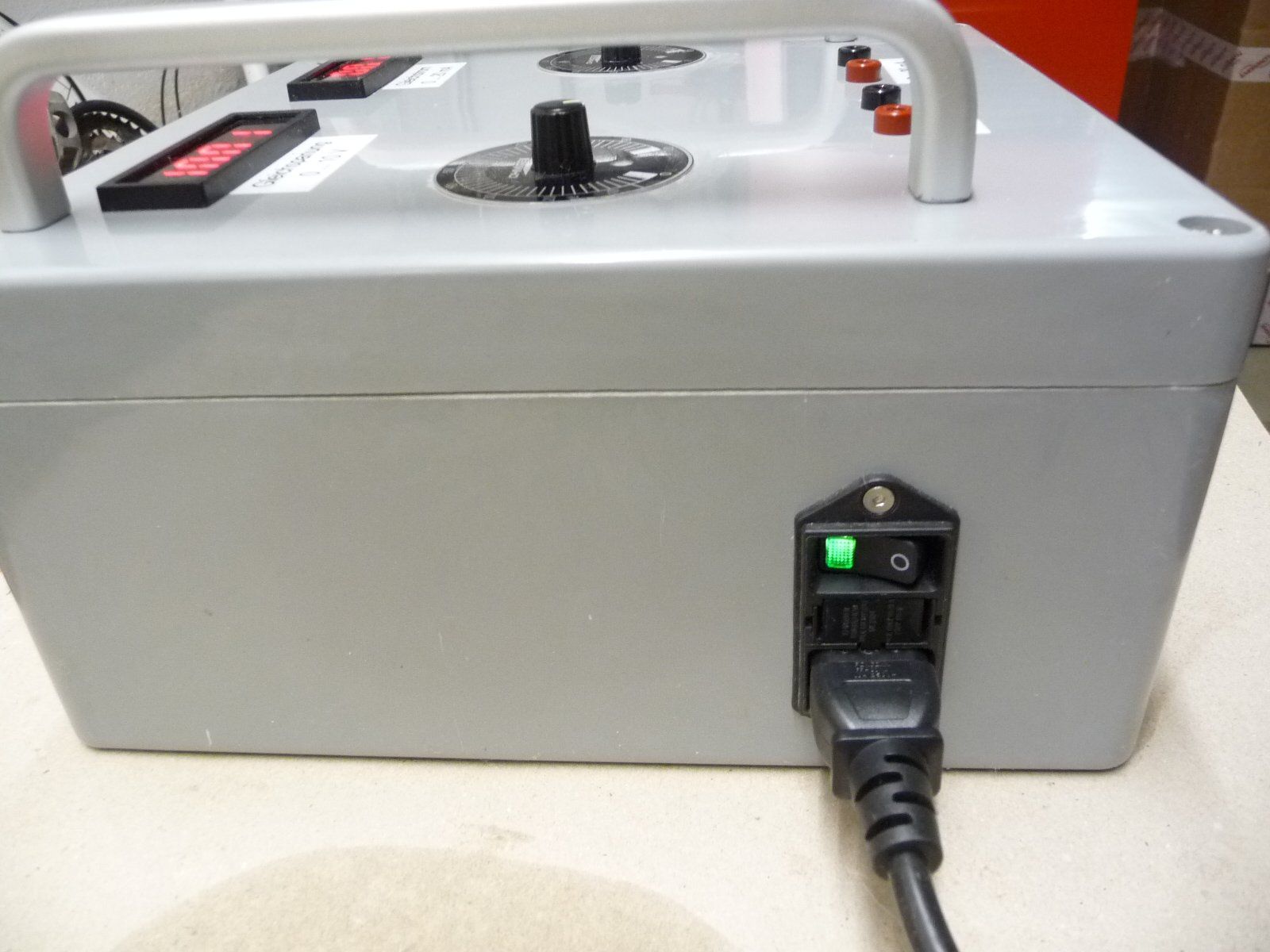 Elettrotecnica: Labor Netzgerät Power Supply – Usato da Erlen venduto da Kunifer 2