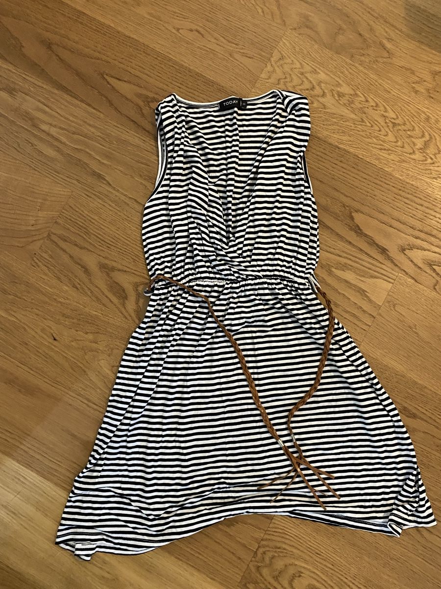 Kleider: Kleid – Gebraucht aus Luzern von oli_6x2r
