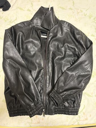 Herren Lederjacke schwarz mit Reissverschluss guter Zustand