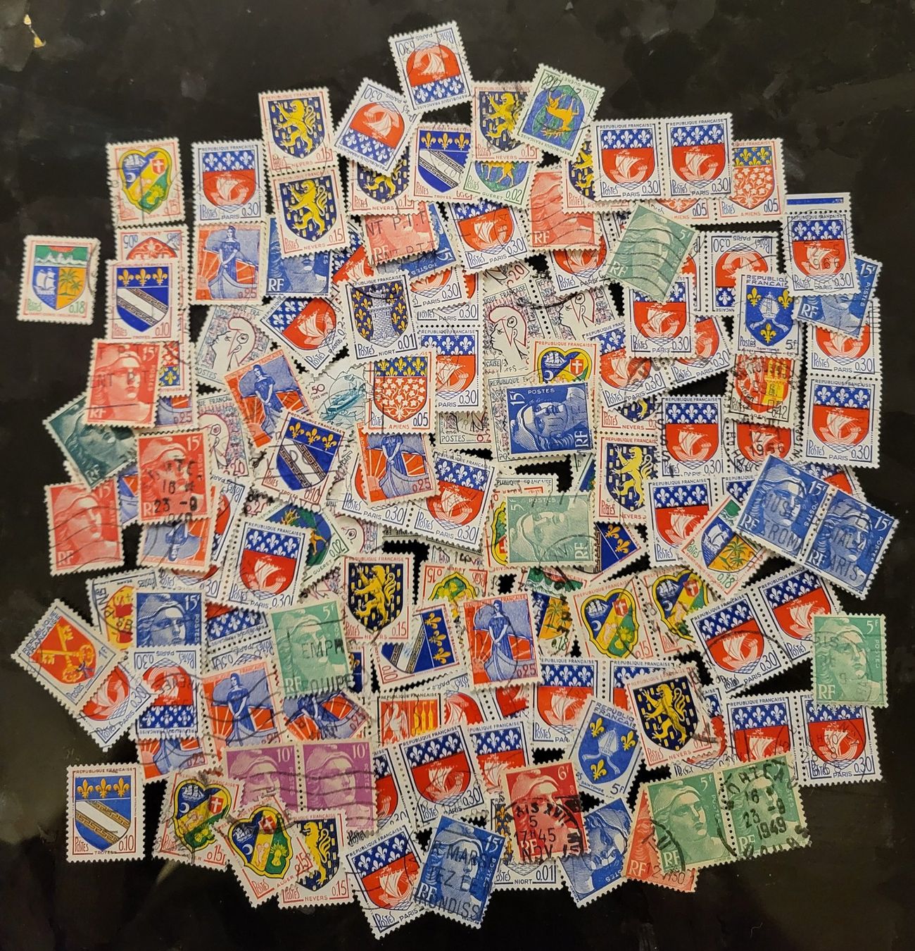 Tutti i francobolli: Abgelöste Briefmarken Frankreich – Usato da Castione venduto da Rx-stamps