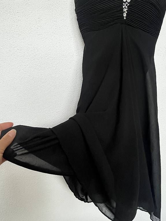 Vestiti: Abendkleid – Usato da Brittnau venduto da _livia_n_ 4