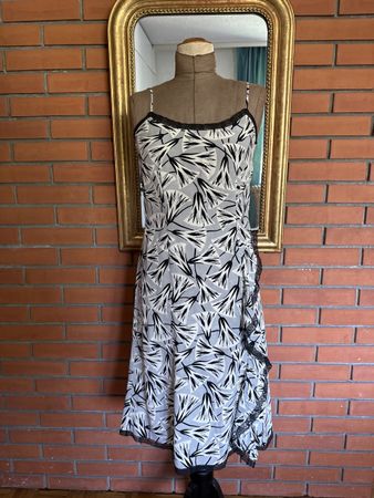 Prada Kleid, Grösse S, Sommerkleid mit Spitze! Top Zustand