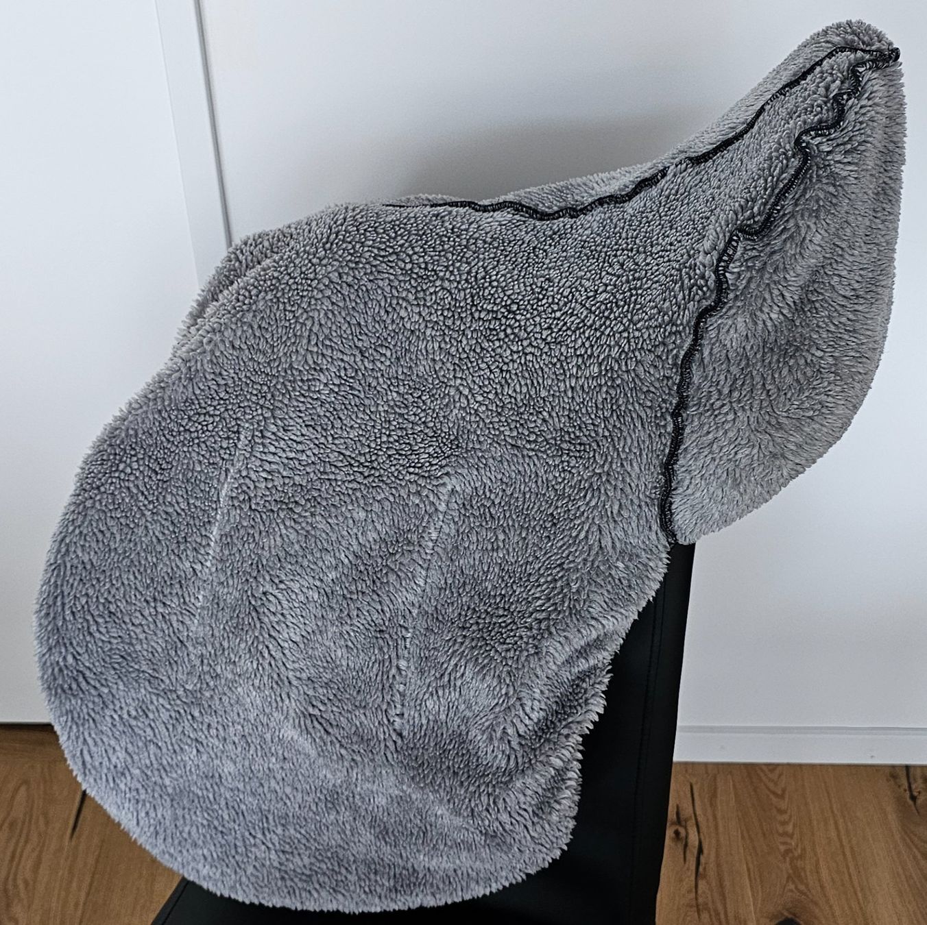Selle & Accessori: Wunderschöner HBS Vielseitigkeitssattel schwarz 18" – Usato da Rupperswil venduto da KKPUNISH77 3