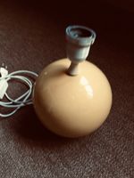 Tischlampe, Lampenstand