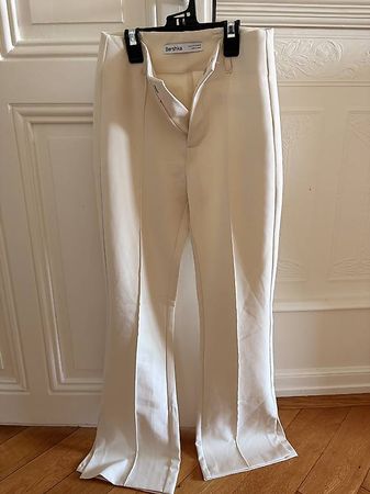 Pantalon Bershka beige / écru habillé  coupe droite