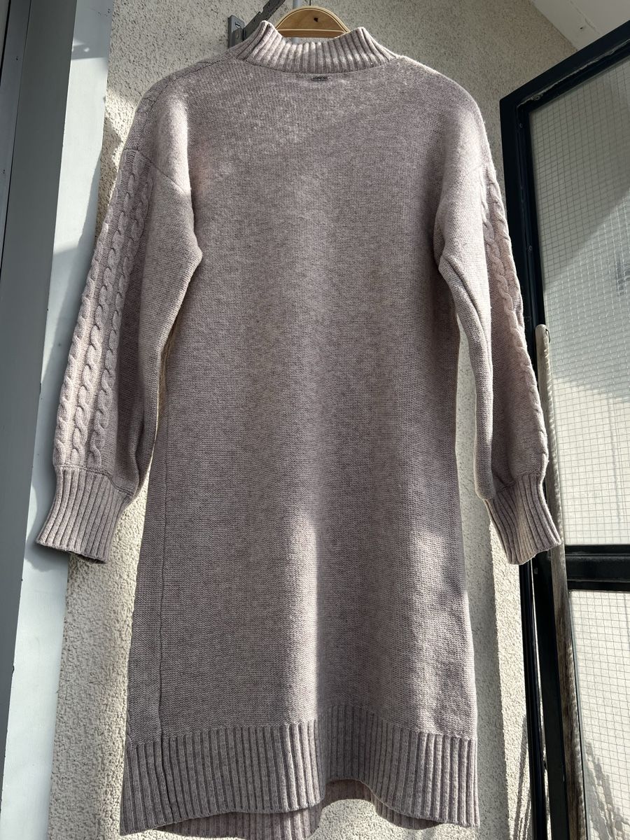 Pullover & Sweatshirts: Kuscheliger Pullover lang GUESS S-M, Top Zustand! – Neu (gemäss Beschreibung) aus Zürich von roeberi 1