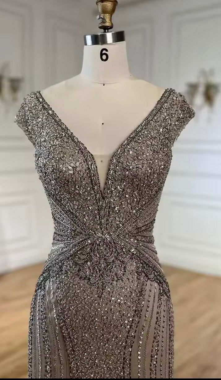 Robes: Abendkleid – D'occasion à brugg par chuili 1
