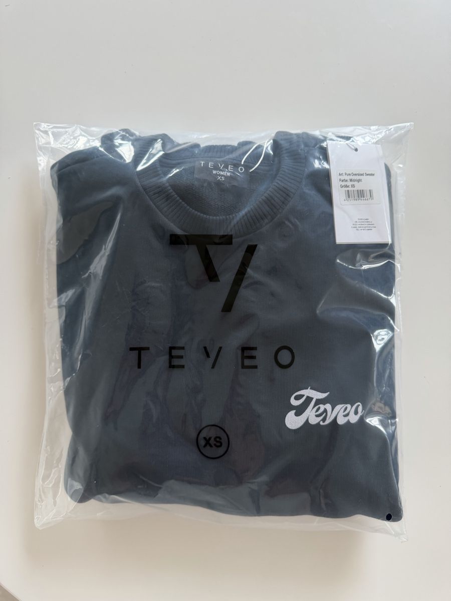 Teveo Lotti di vestiti: TEVEO Set - Sweater & Leggings & Bh – Nuovo e nell'imballaggio originale da Zürich venduto da praadas 1