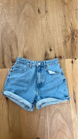 Jeans Shorts blau Denim kurz gebrauchter Zustand