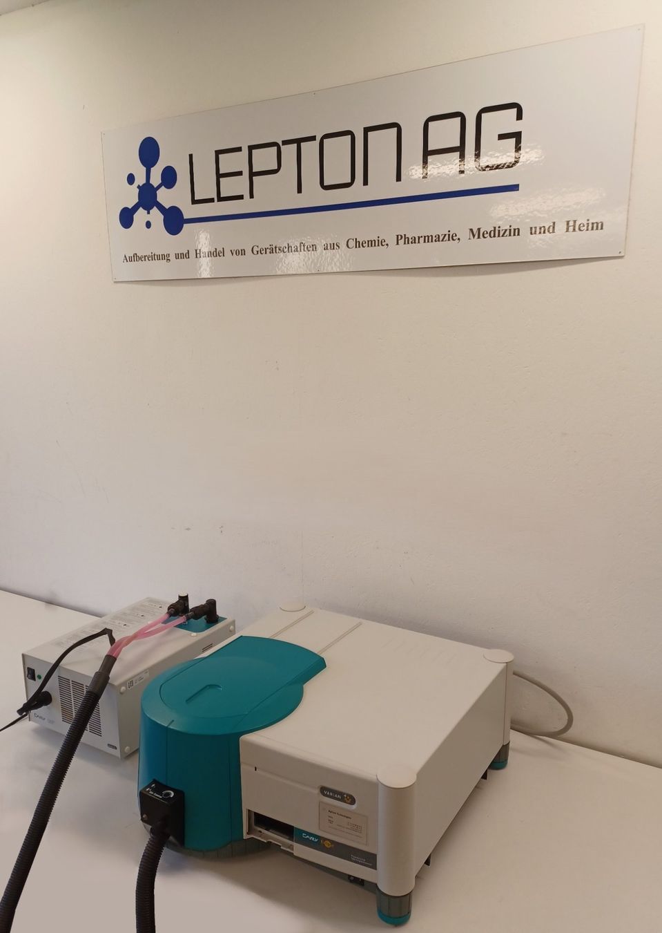 Laborzubehör: Varian Cary Eclipse Fluorescence Spectrophotometer – Gebraucht aus Niederdorf von LeptonAG_Labor